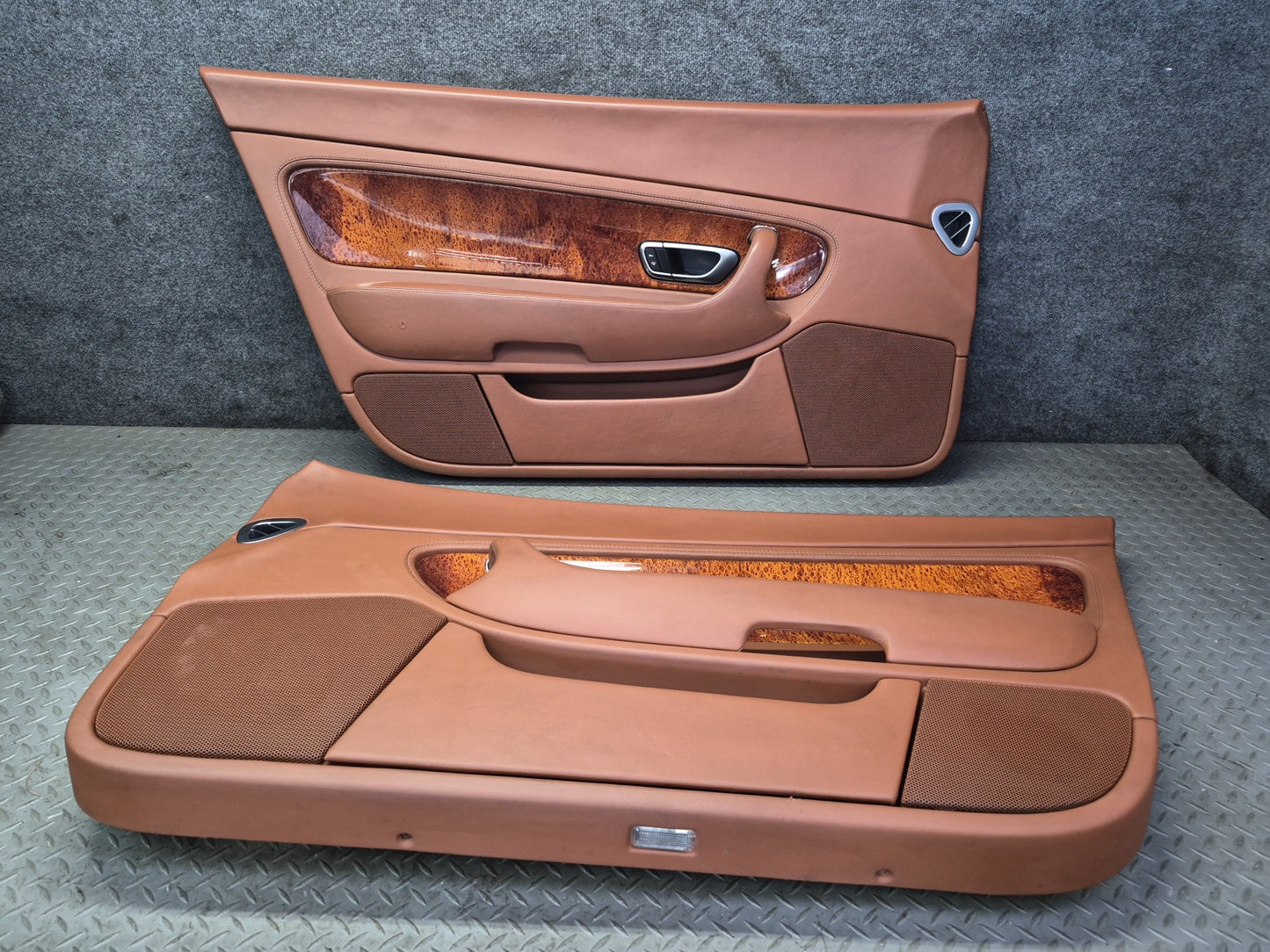 03-10 Bentley Continental GT Coupe Left & Right Door Interior Trim Panel Set 49K