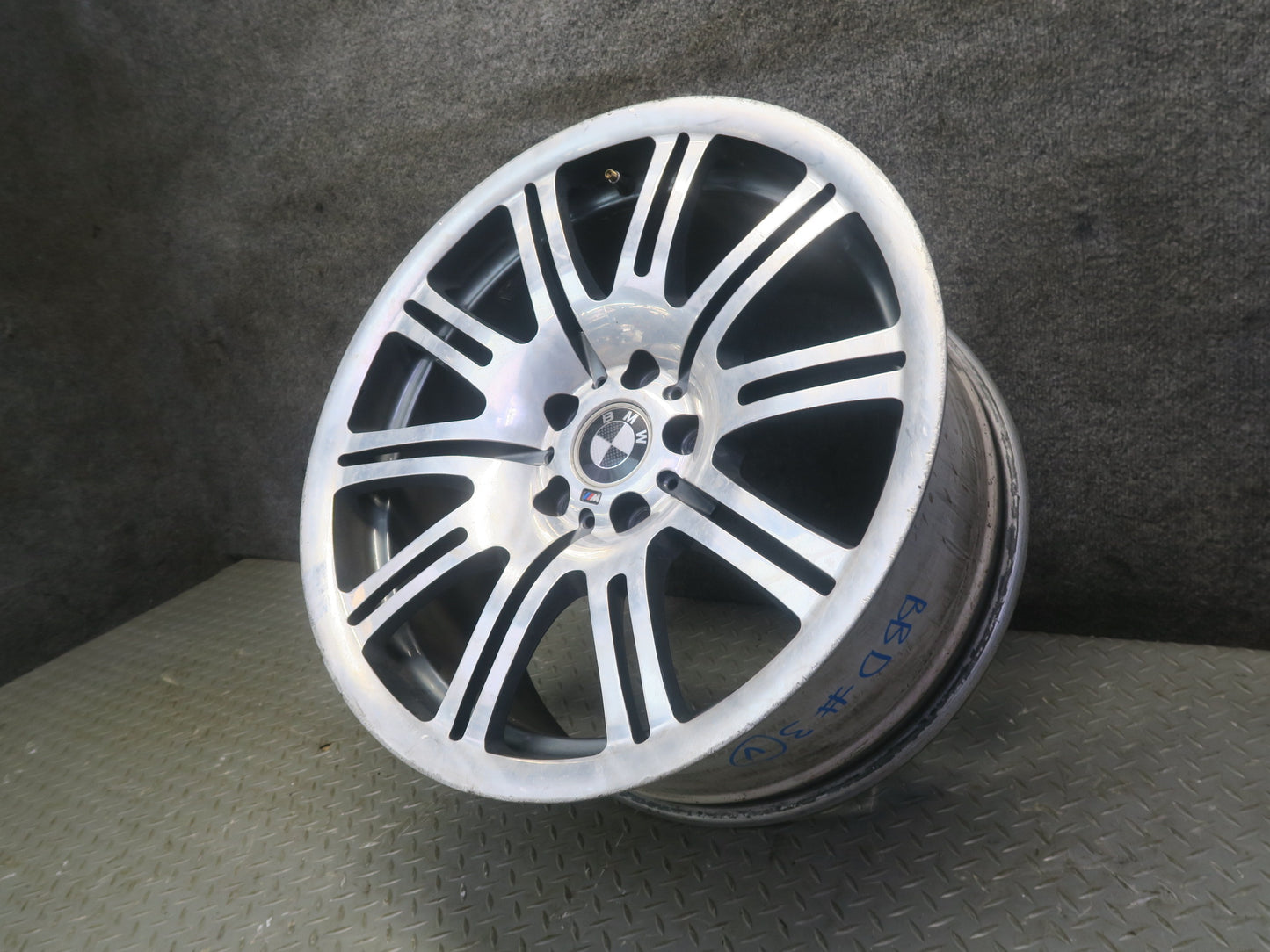 2001-2006 BMW E46 M3 Style 67 Rear Alloy R19" Wheel Rim 19x9.5J ET27 2229660