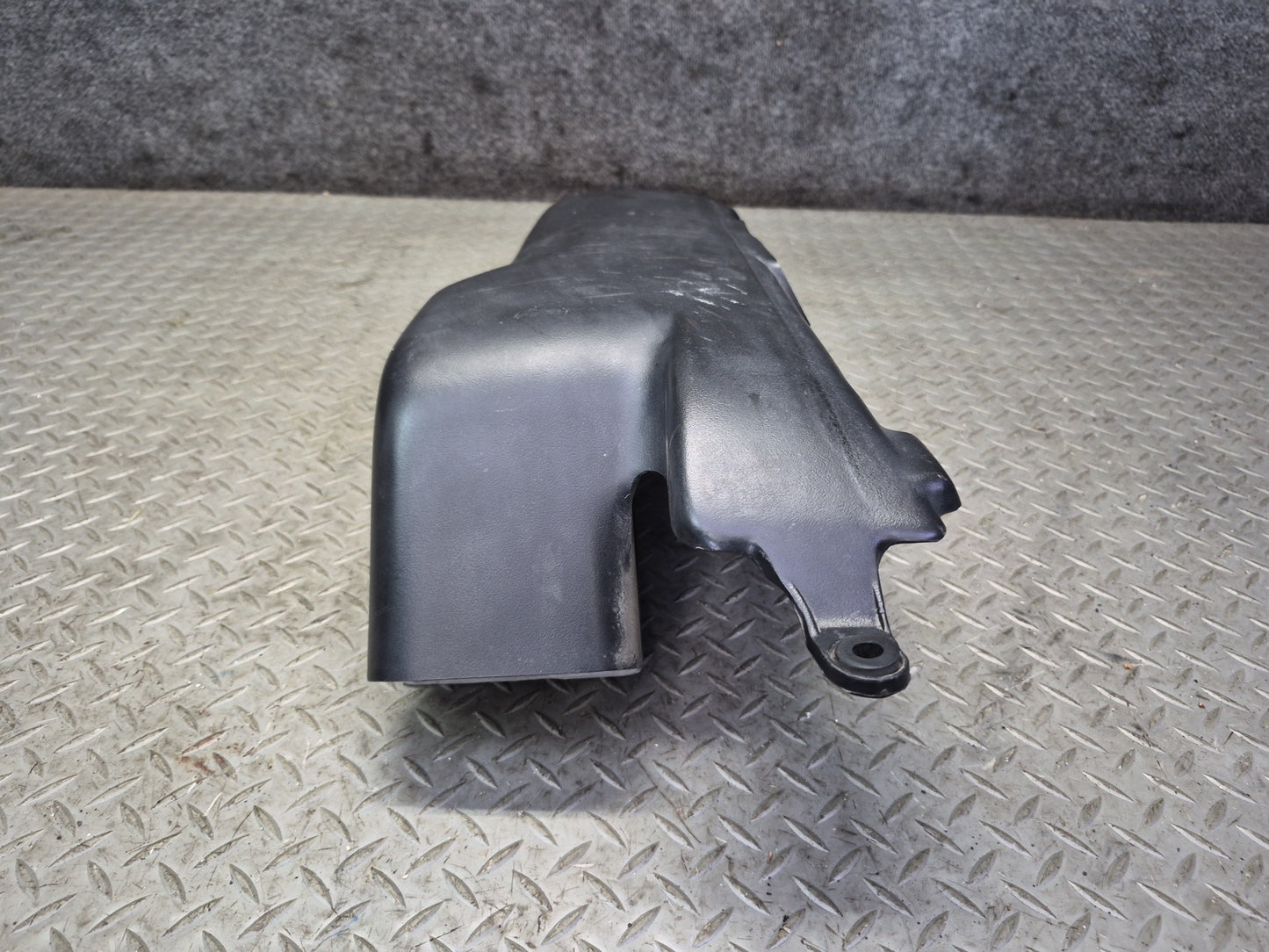 01-06 Lexus UCF30L LS430 Air Intake Cleaner Duct Pipe Vent Tube 17750-50030 OEM