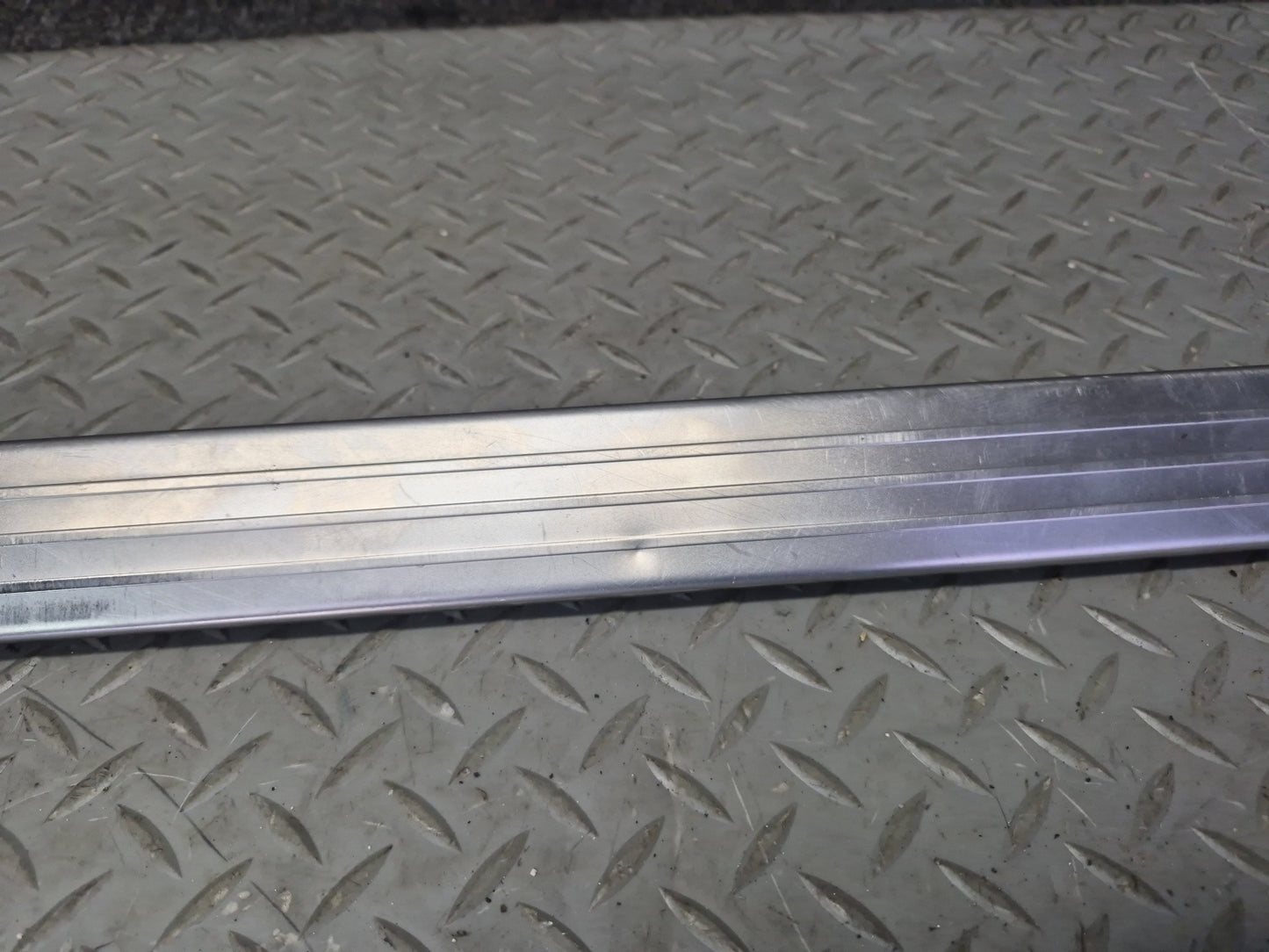 03-10 Bentley Continental GT Left & Right Door Scuff Sill Plate Trim Panel Set