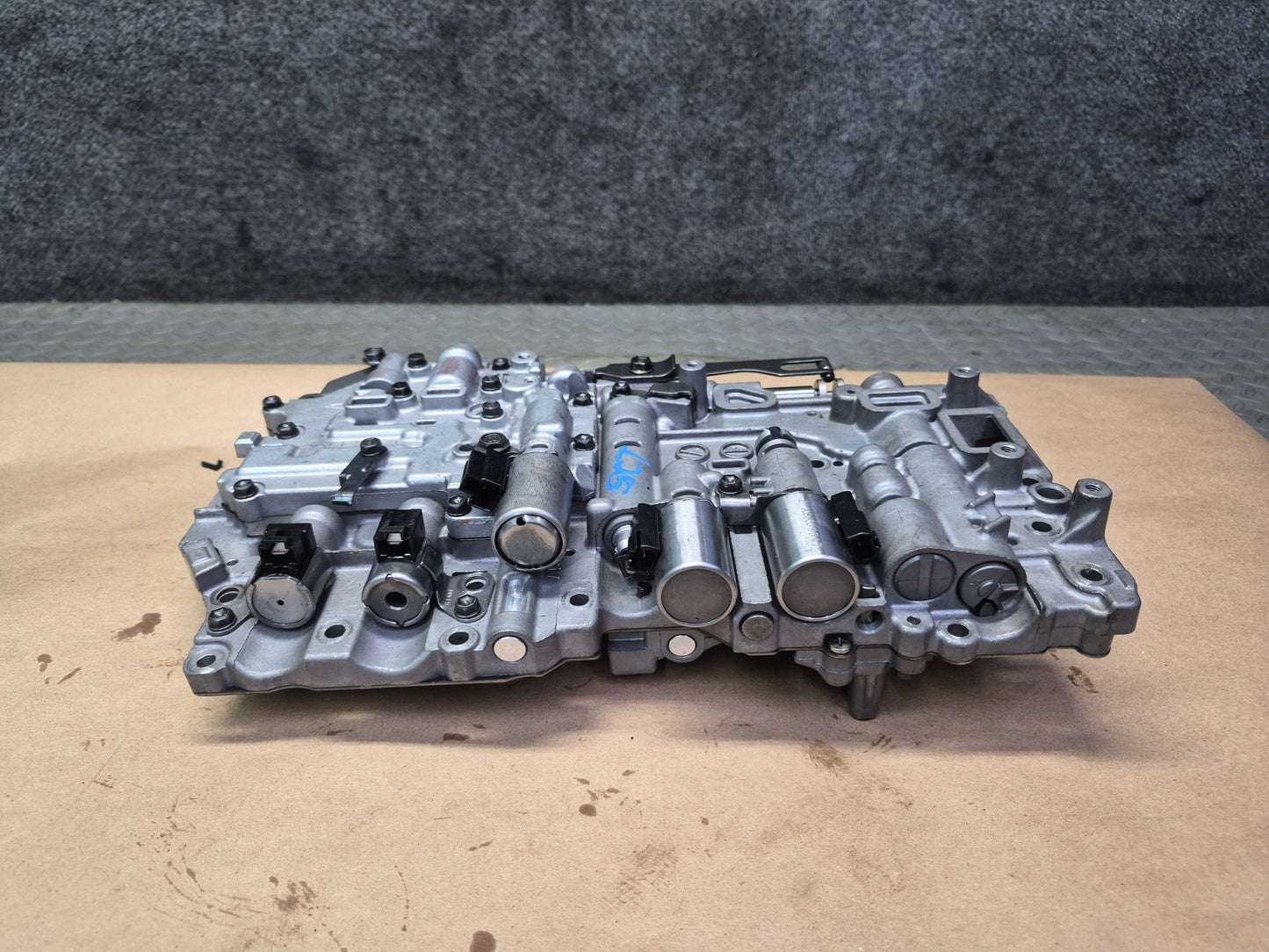 01-05 Lexus UZZ40L GS430 SC430 A650E Transmission Valve Body Mechatronic OEM