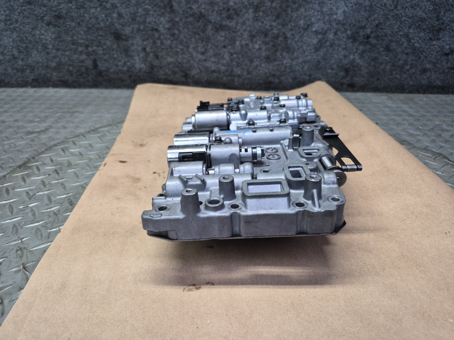 01-05 Lexus UZZ40L GS430 SC430 A650E Transmission Valve Body Mechatronic OEM