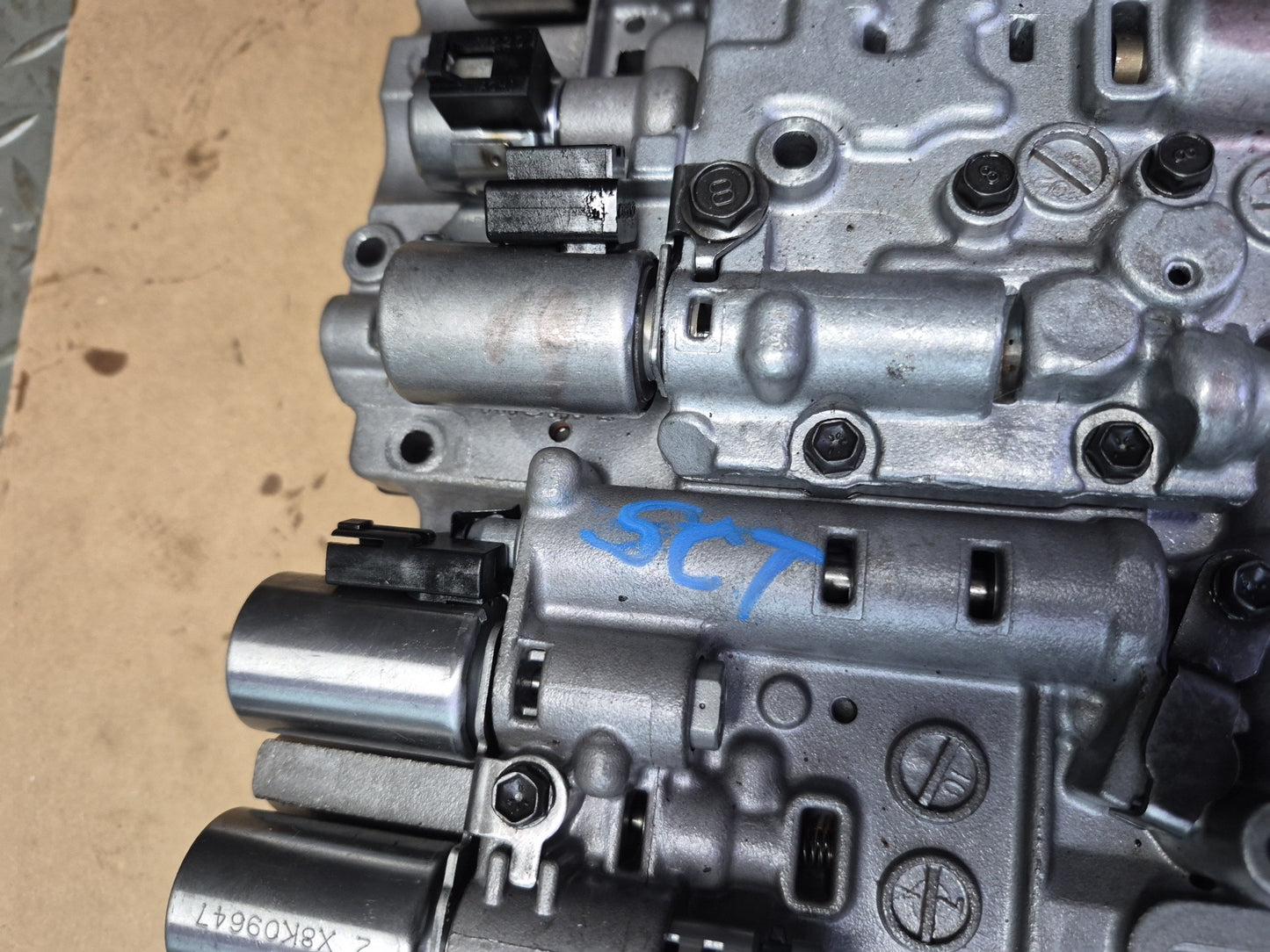 01-05 Lexus UZZ40L GS430 SC430 A650E Transmission Valve Body Mechatronic OEM