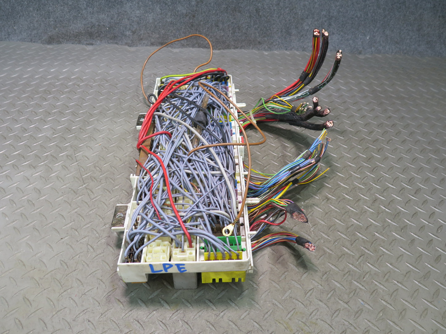 1986 Porsche 928 S Fuse Relay Box Module Unit