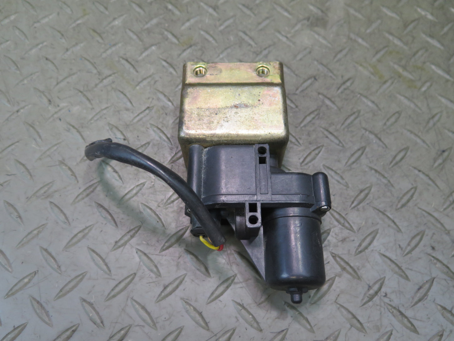 1984-1986 Porsche 928 Rear Trunk Hatch Lock Latch Receiver w Actuator Motor