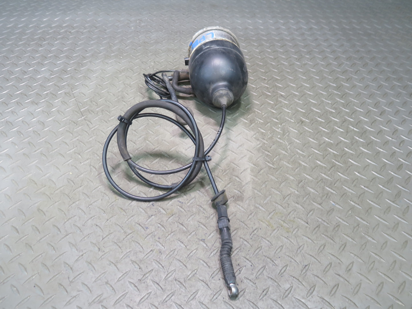 1985-1986 Porsche 928 S Cruise Control Actuator Servo Drive Unit 92861712103