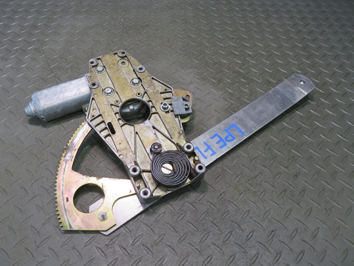 1984-1991 Porsche 928 Left Side Door Window Regulator W/ Motor