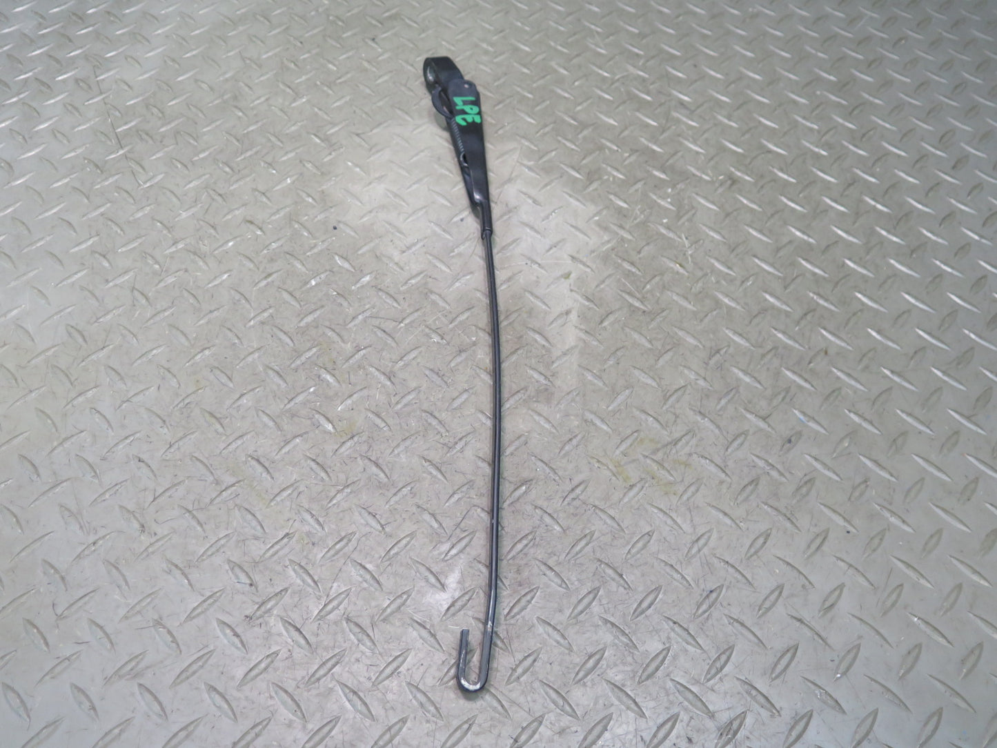 1983-1995 Porsche 928 S Front Left & Right Windshield Wiper Arm Set of 2