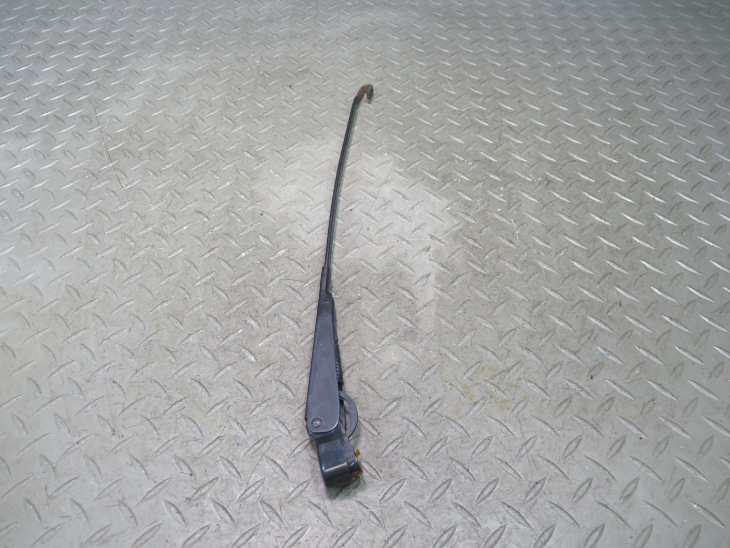 1983-1995 Porsche 928 S Front Left & Right Windshield Wiper Arm Set of 2