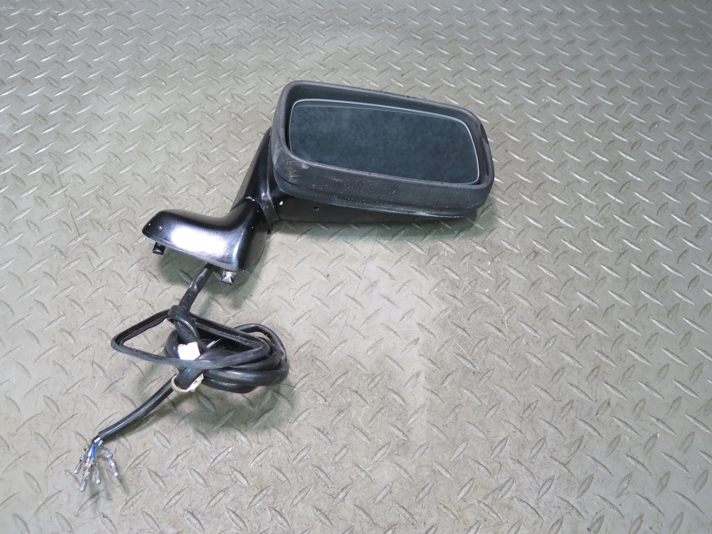 1984-1989 Porsche 928 Right Door Exterior Side View Power Mirror Black