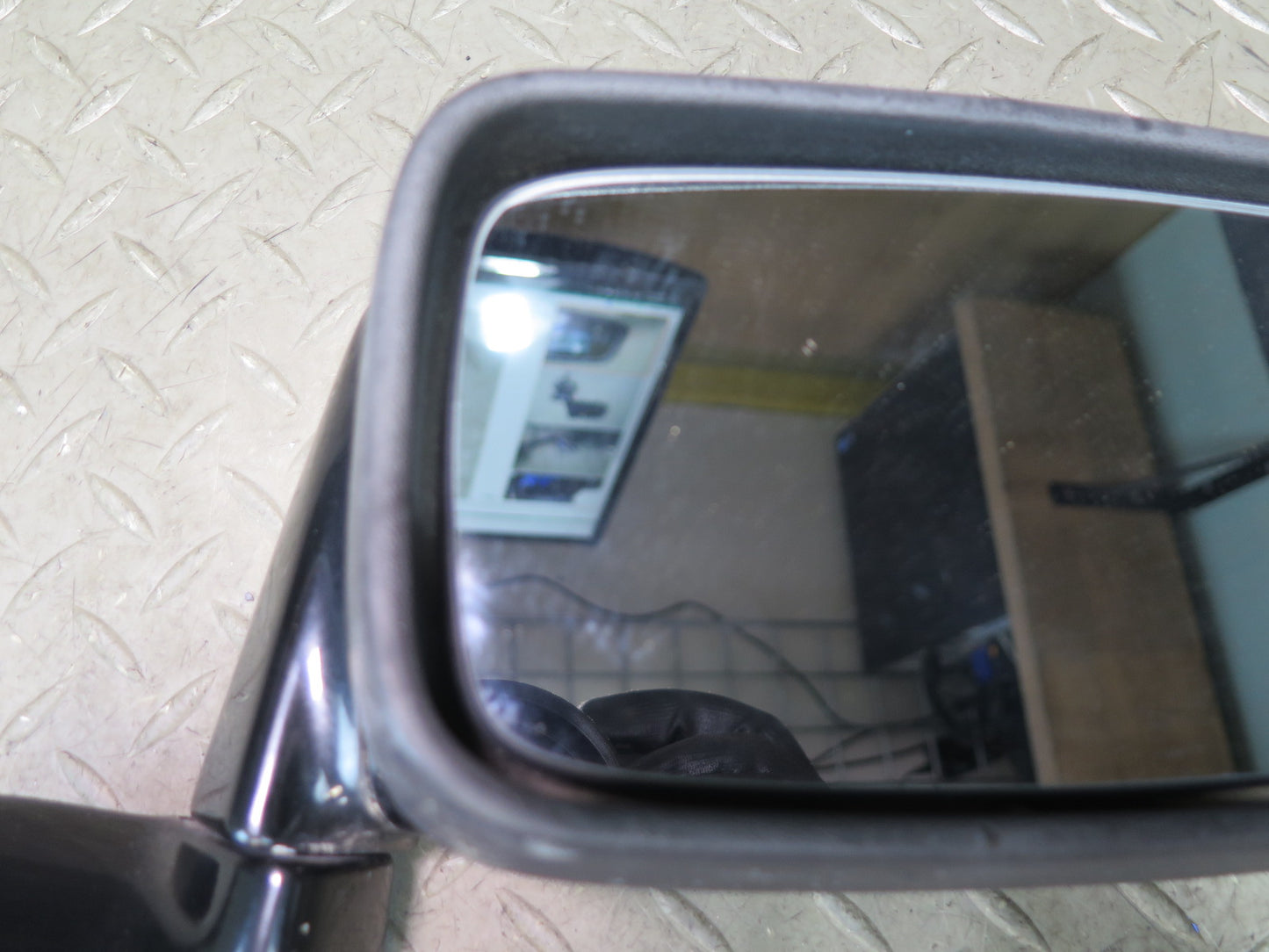 1984-1989 Porsche 928 Right Door Exterior Side View Power Mirror Black