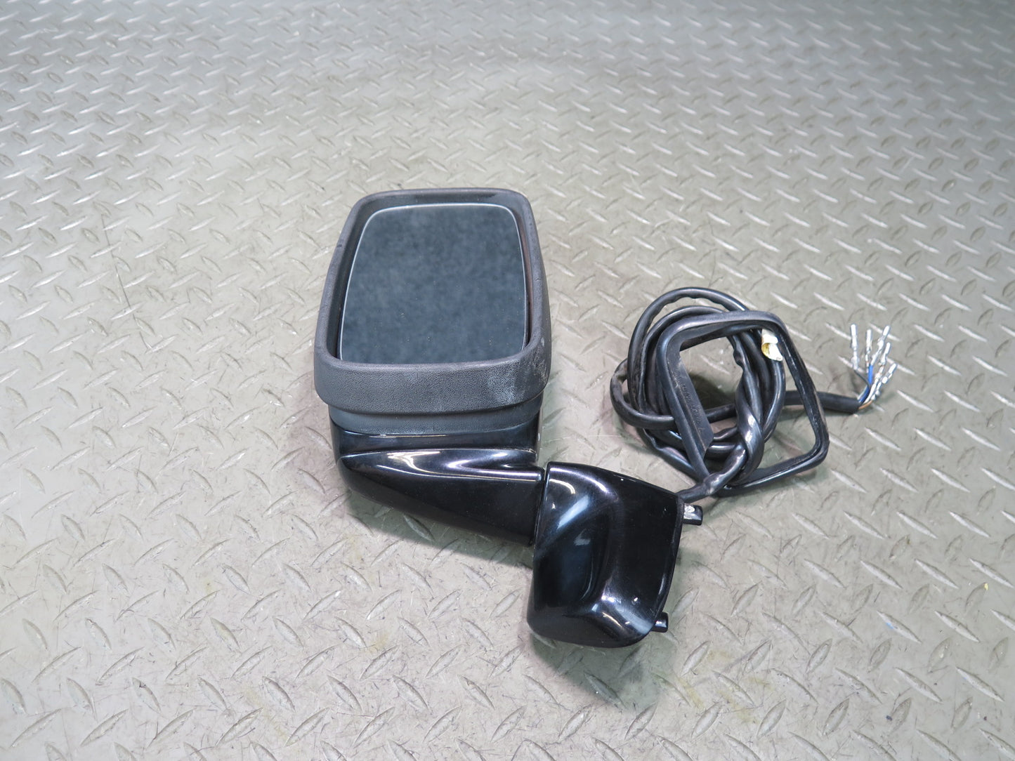 1984-1989 Porsche 928 Right Door Exterior Side View Power Mirror Black