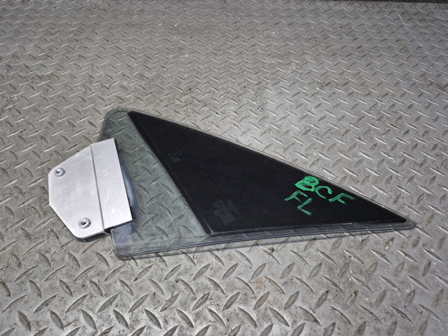 03-10 Bentley Continental GT Coupe Left Door Vent Glass Window