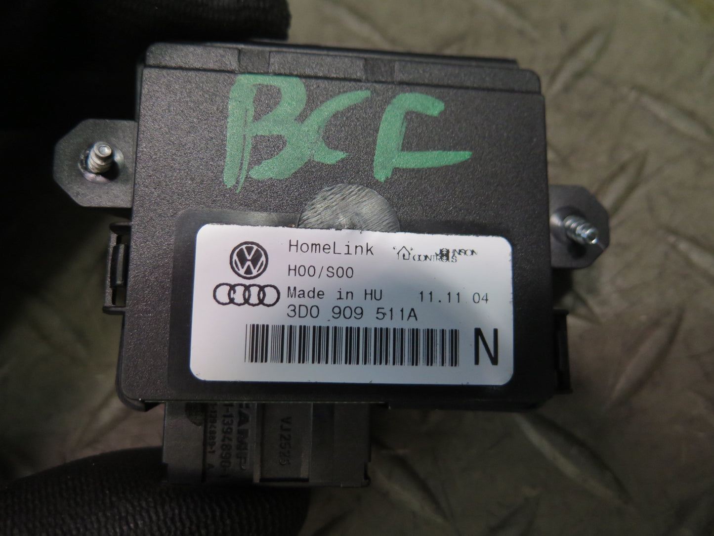03-10 Bentley Continental GT Homelink Garage Door Opener Control Module