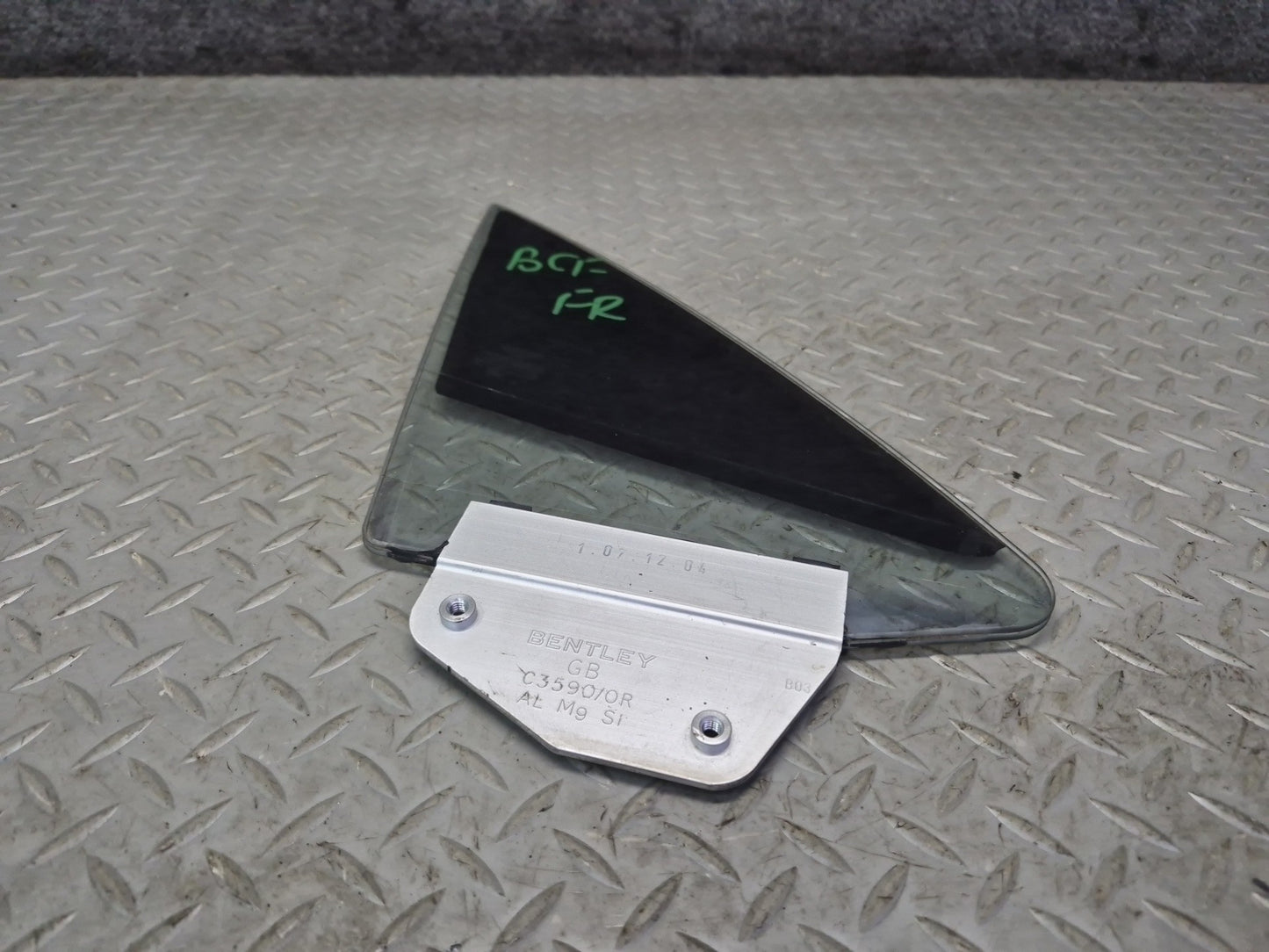 03-10 Bentley Continental GT Coupe Right Door Vent Glass Window