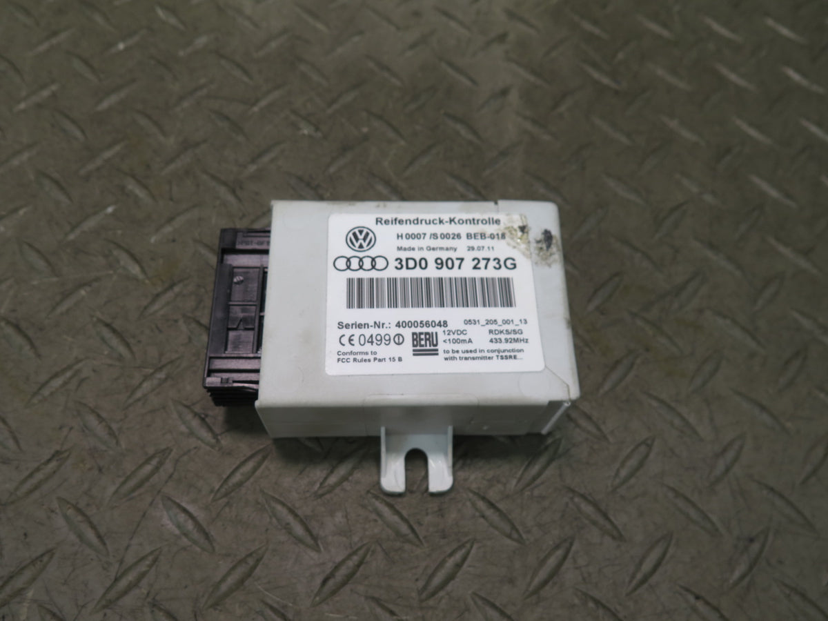 04-05 Bentley Continental GT TPMS Tire Pressure Monitor Sensor Control Module