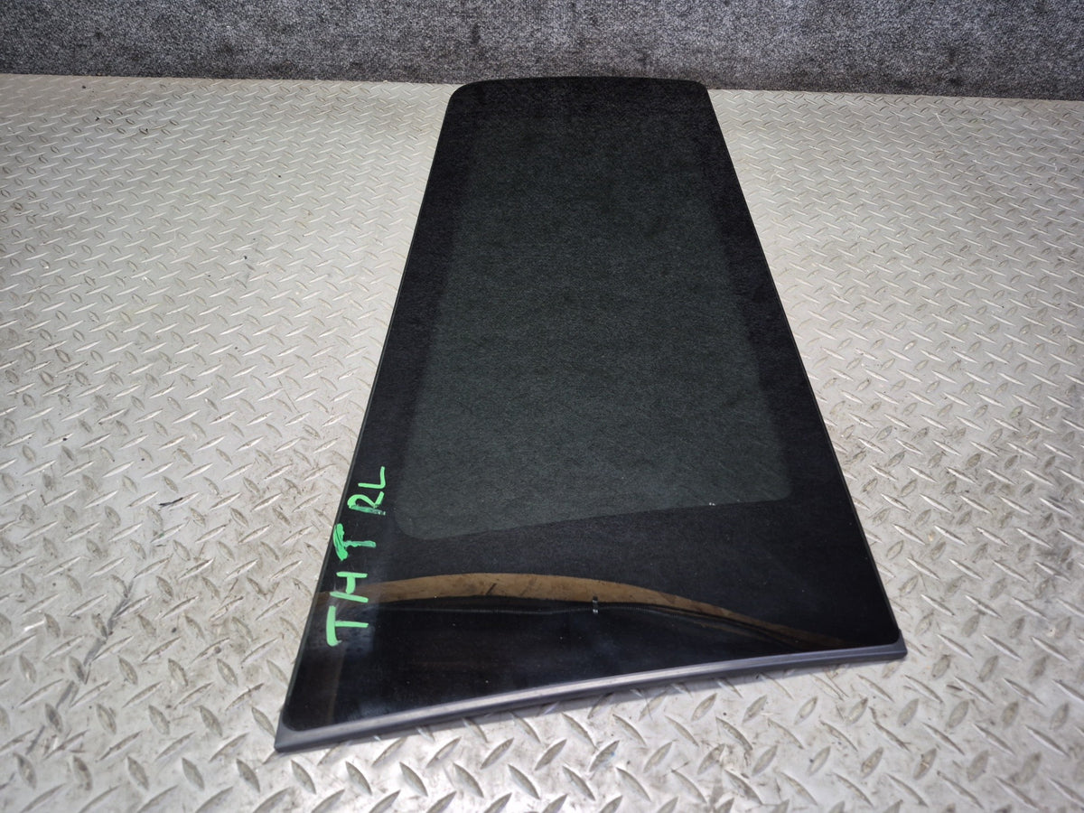 2003-2007 Hummer H2 Rear Left Quarter Glass Window