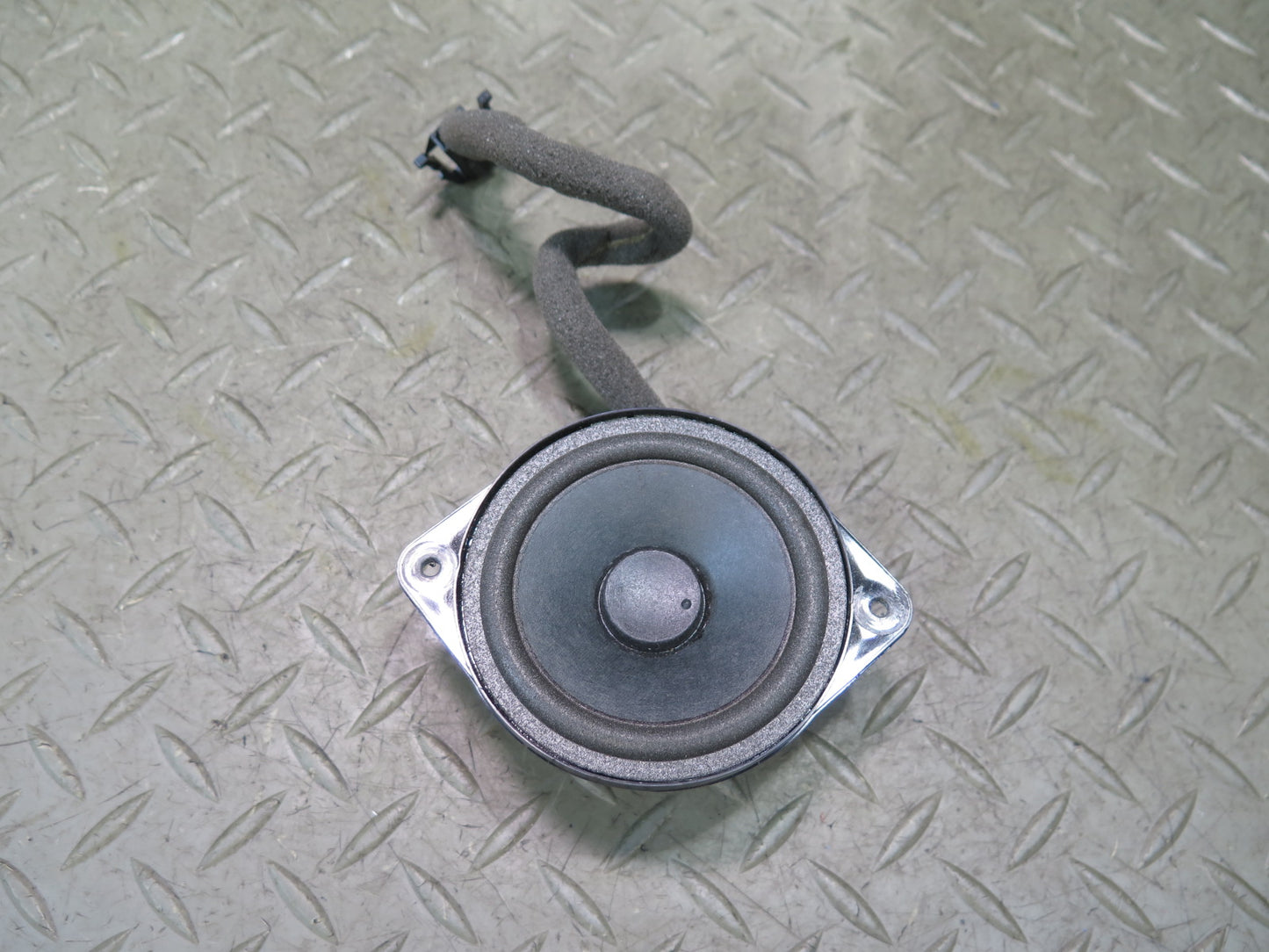 03-11 Bentley Continental GT Front Left & Right Door Audio Speaker Set of 2