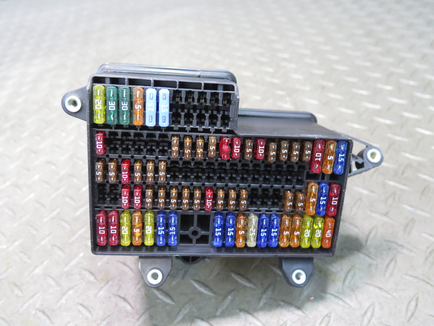 03-10 Bentley Continental GT Under Dash Fuse Box Relay Junction Module Unit
