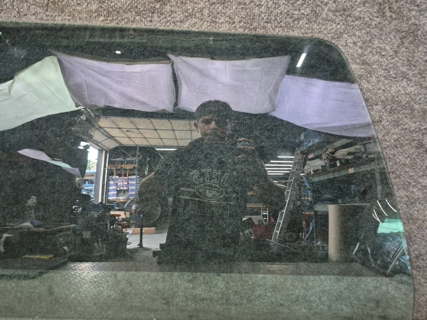 2003-2009 Hummer H2 Front Right Door Glass Window