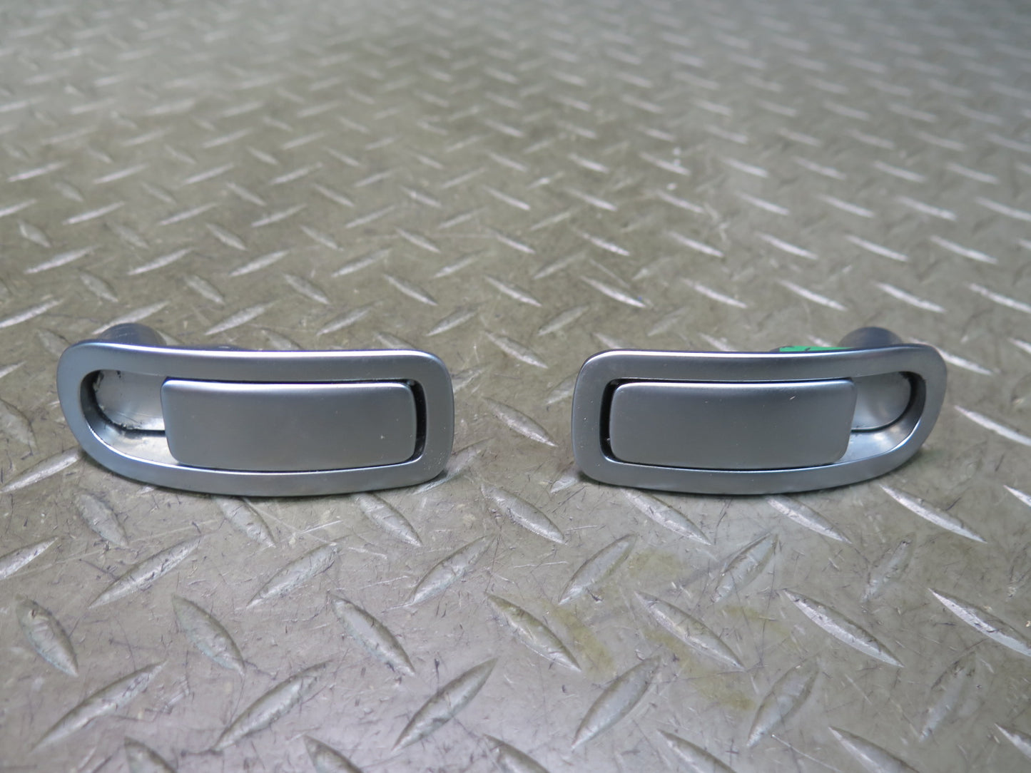 03-10 Bentley Continental GT Coupe Interior Coat Hook 3W0857633F Set of 2
