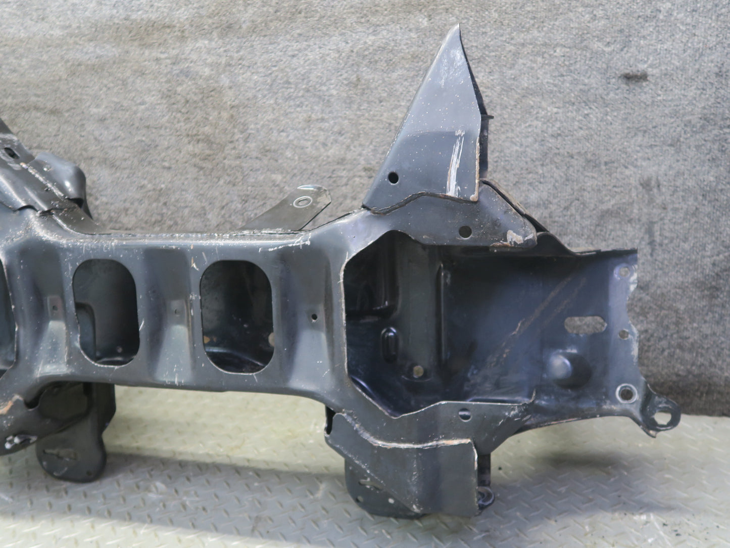 92-96 Chevrolet Corvette C4 Front Engine Cradle Subframe Crossmember Carrier OEM