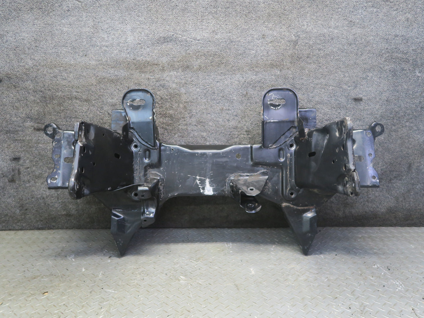 92-96 Chevrolet Corvette C4 Front Engine Cradle Subframe Crossmember Carrier OEM