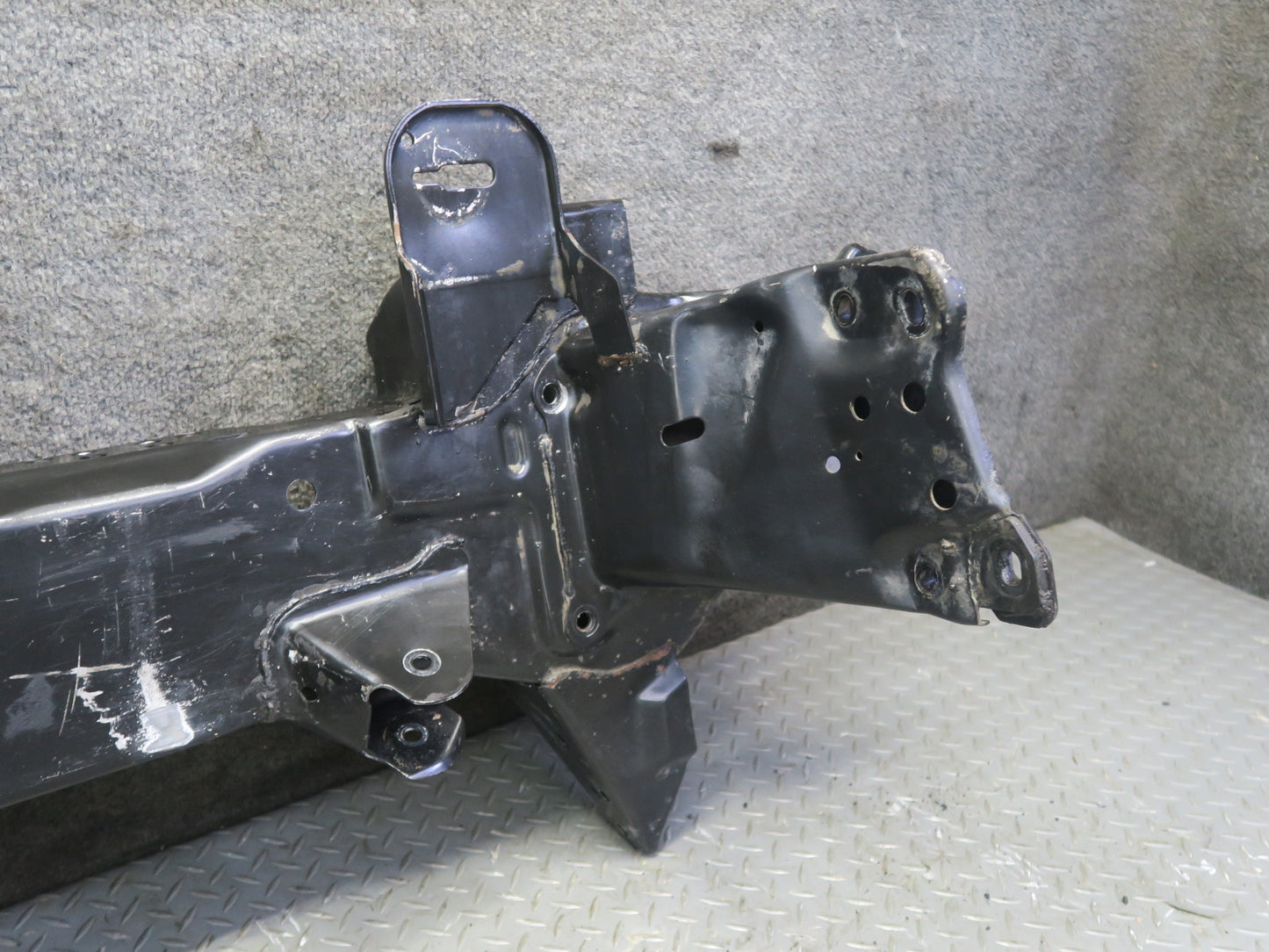 92-96 Chevrolet Corvette C4 Front Engine Cradle Subframe Crossmember Carrier OEM