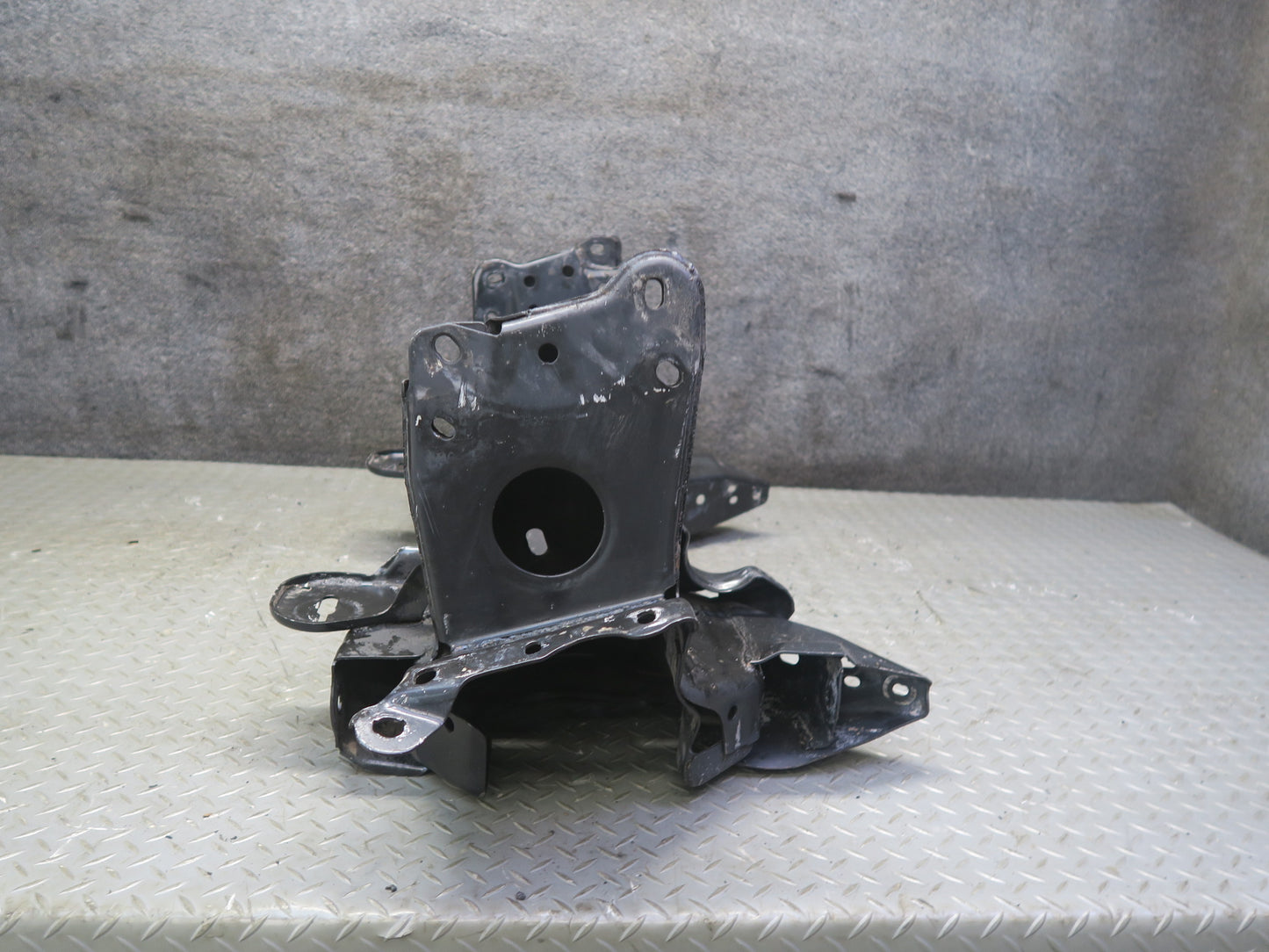 92-96 Chevrolet Corvette C4 Front Engine Cradle Subframe Crossmember Carrier OEM