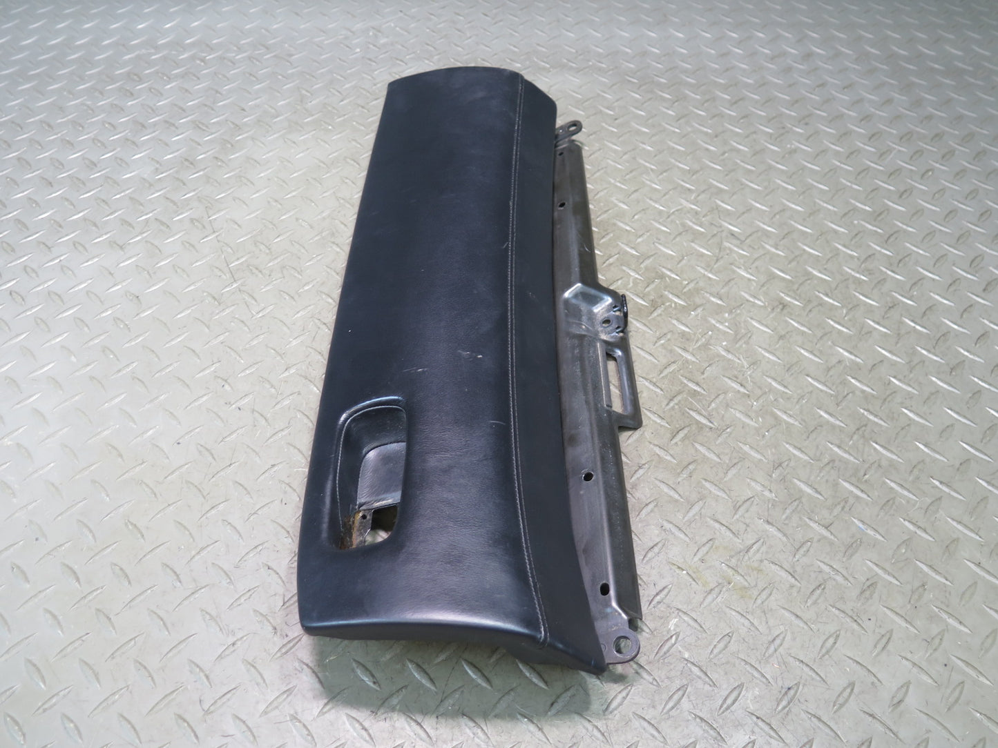 01-03 Lexus UCF30L LS430 Dash Upper Glove Box Black OEM