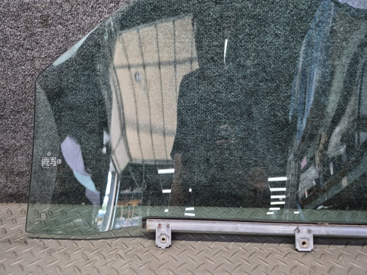 94-02 Mercedes R129 SL500 SL600 Front Right Passenger Door Window Glass OEM