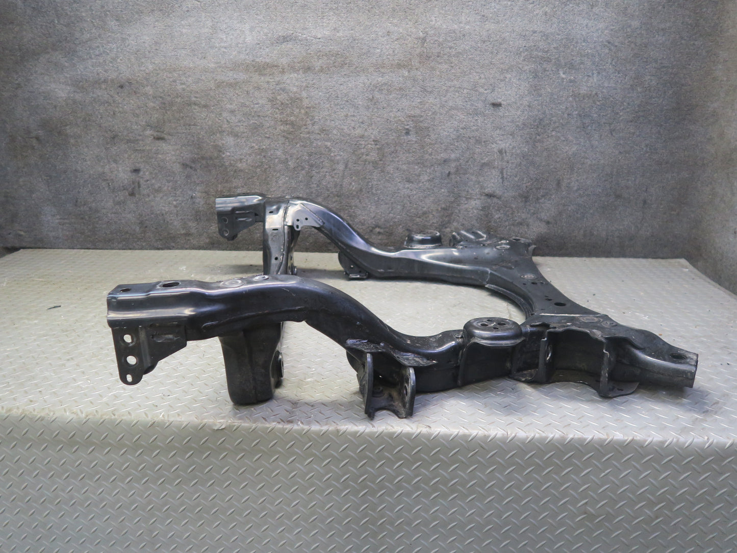 08-12 Lexus LS600hL LS460 AWD Front Subframe Crossmember Engine Cradle OEM