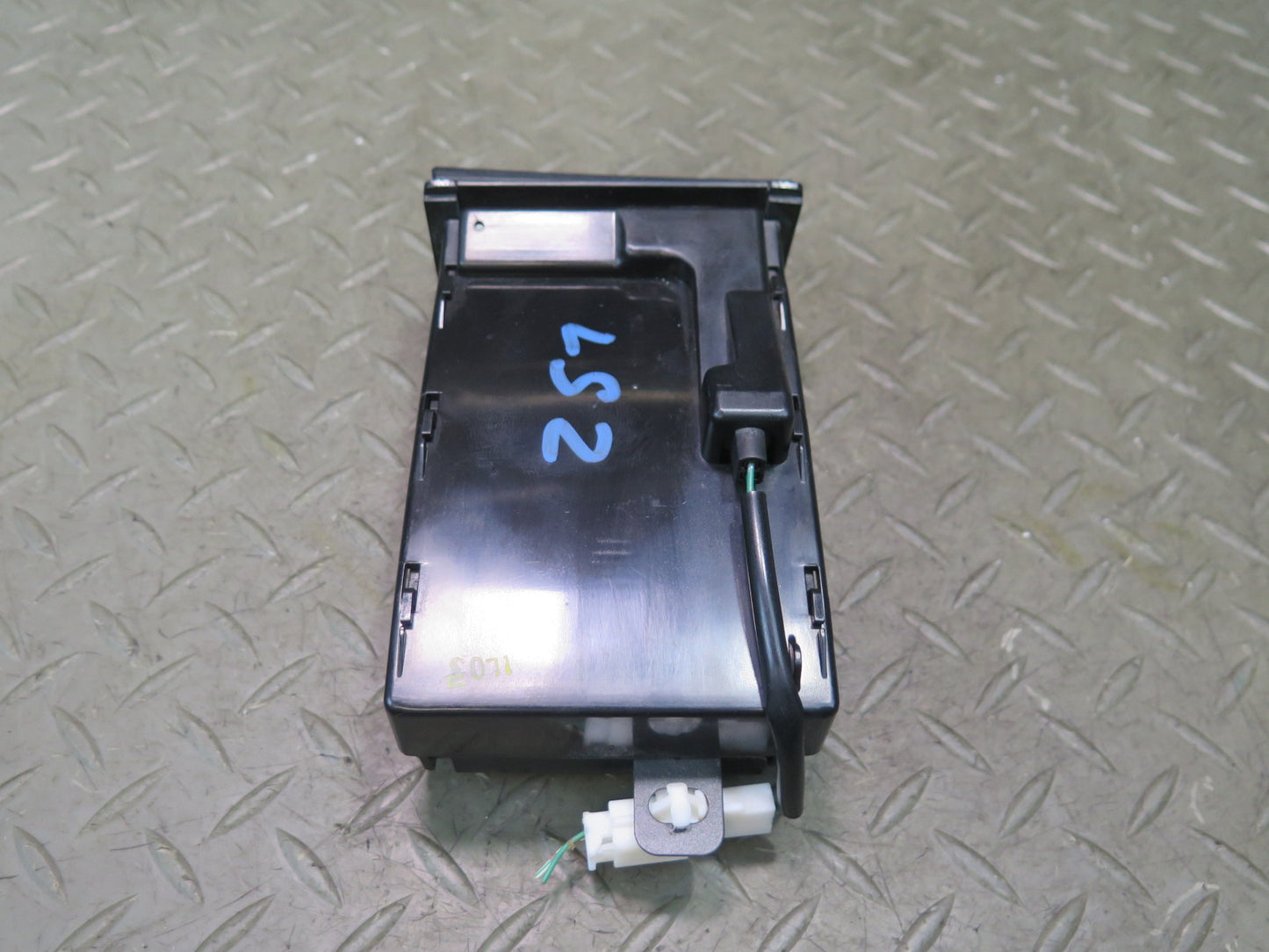 01-06 Lexus UCF30L LS430 Dash Left Coin Compartment Storage Tray OEM