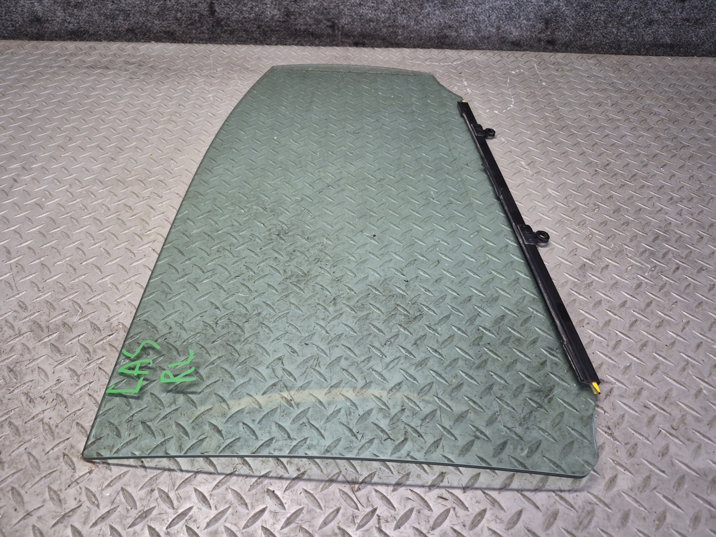 07-17 Lexus UVF46L LS600h LS600hL LS460 Rear Left Door Glass Window OEM