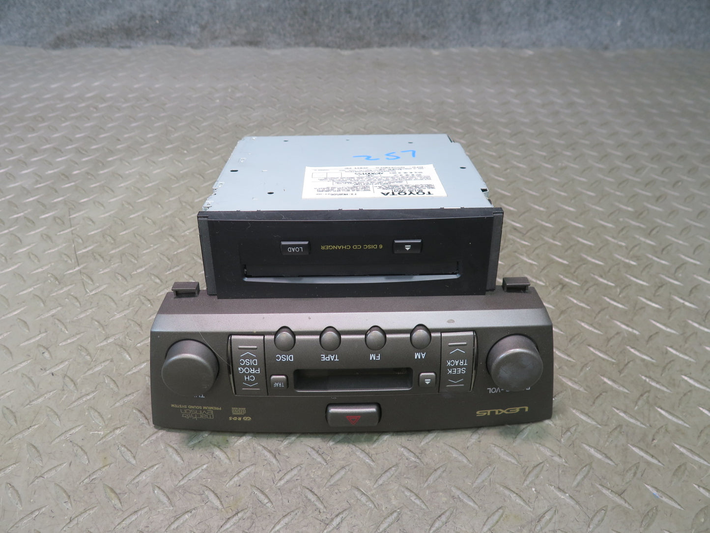 01-03 Lexus LS430 Mark Levinson Radio Cassette CD Player Receiver Head Unit OEM