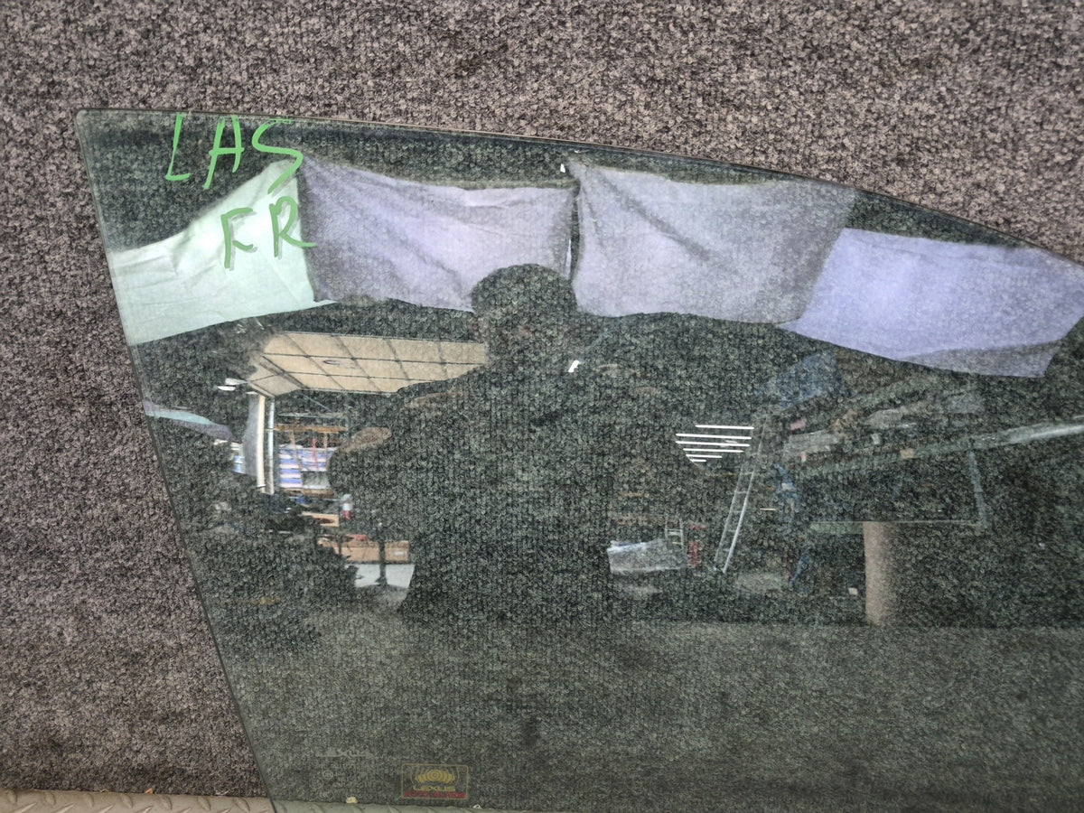 07-17 Lexus UVF46L LS600h LS460 Front Right Door Glass Window OEM