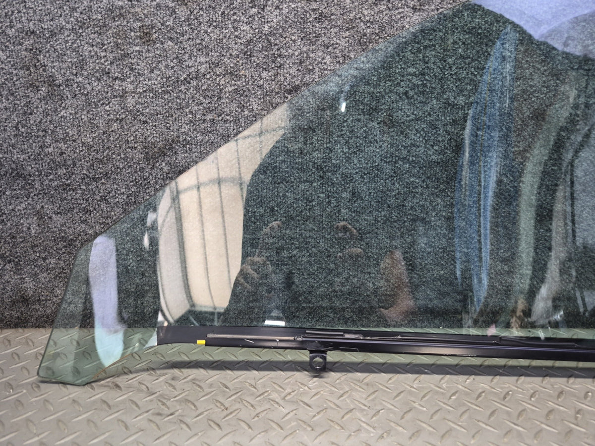 07-17 Lexus UVF46L LS600h LS460 Front Right Door Glass Window OEM