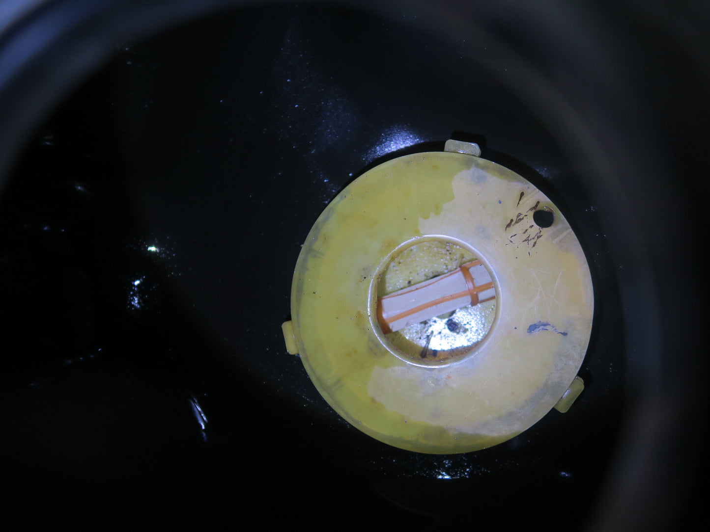 1984-1995 Porsche 928 S Fuel Tank Unit