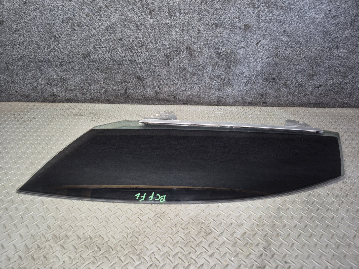 03-10 Bentley Continental GT Coupe Left Door Glass Window