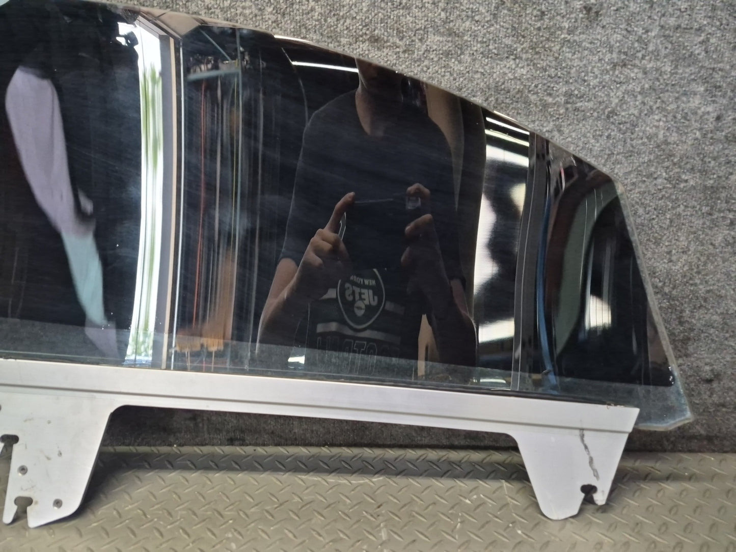 03-10 Bentley Continental GT Coupe Left Door Glass Window