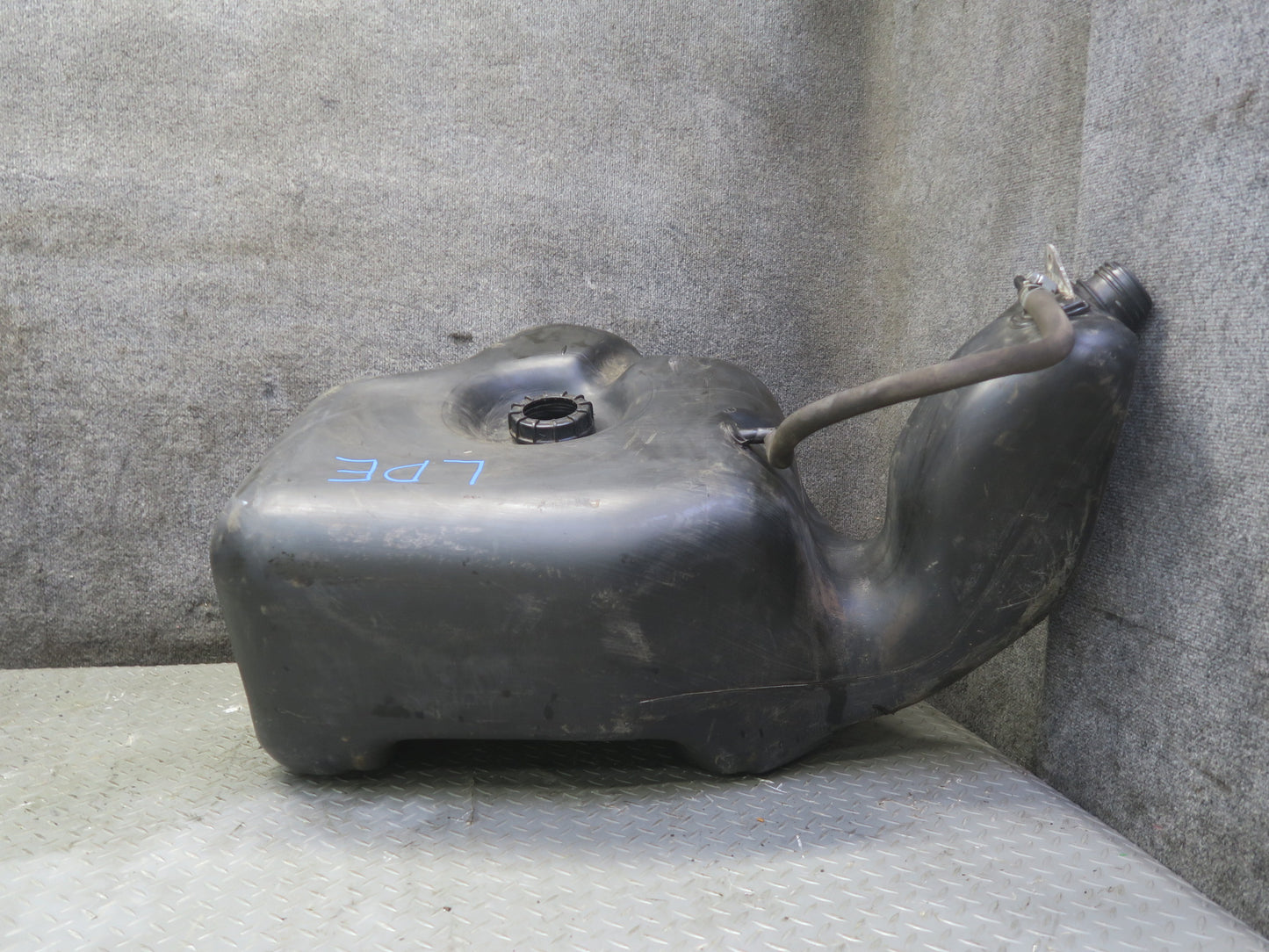 1984-1995 Porsche 928 S Fuel Tank Unit