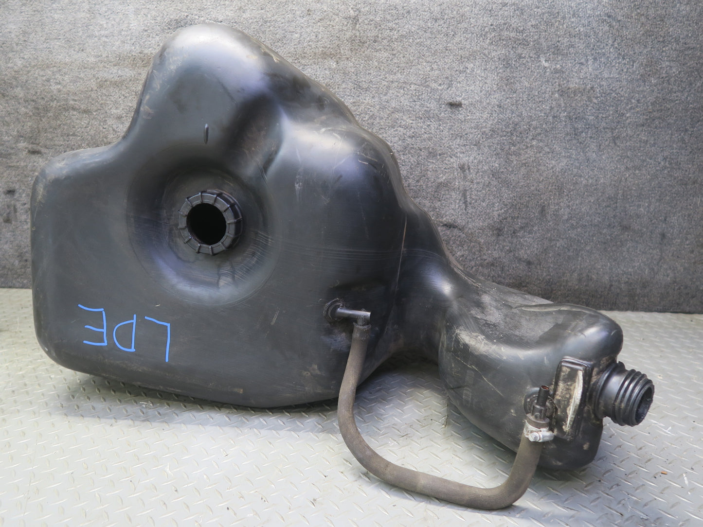 1984-1995 Porsche 928 S Fuel Tank Unit