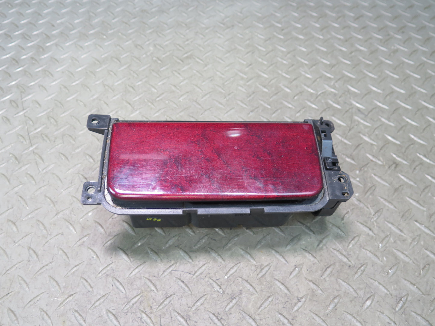 01-06 Lexus UCF30L LS430 Center Console Ashtray w Lighter 74110-50070 OEM