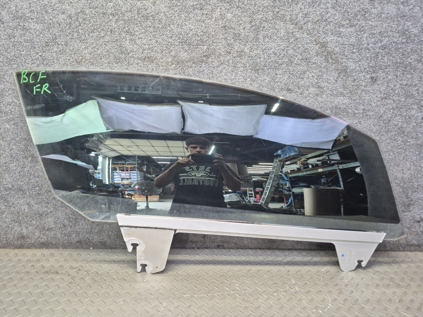 03-10 Bentley Continental GT Coupe Right Door Glass Window