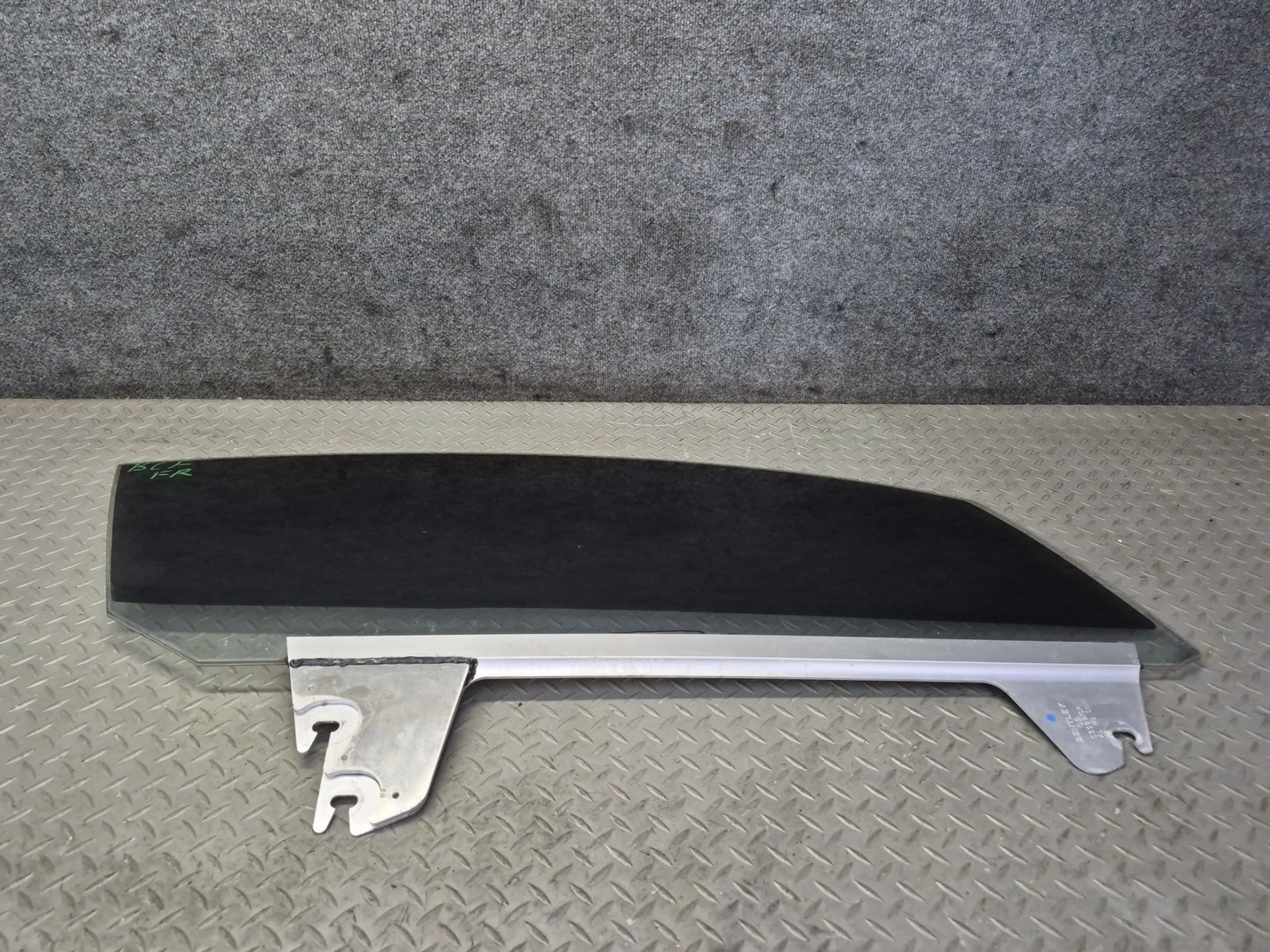 03-10 Bentley Continental GT Coupe Right Door Glass Window