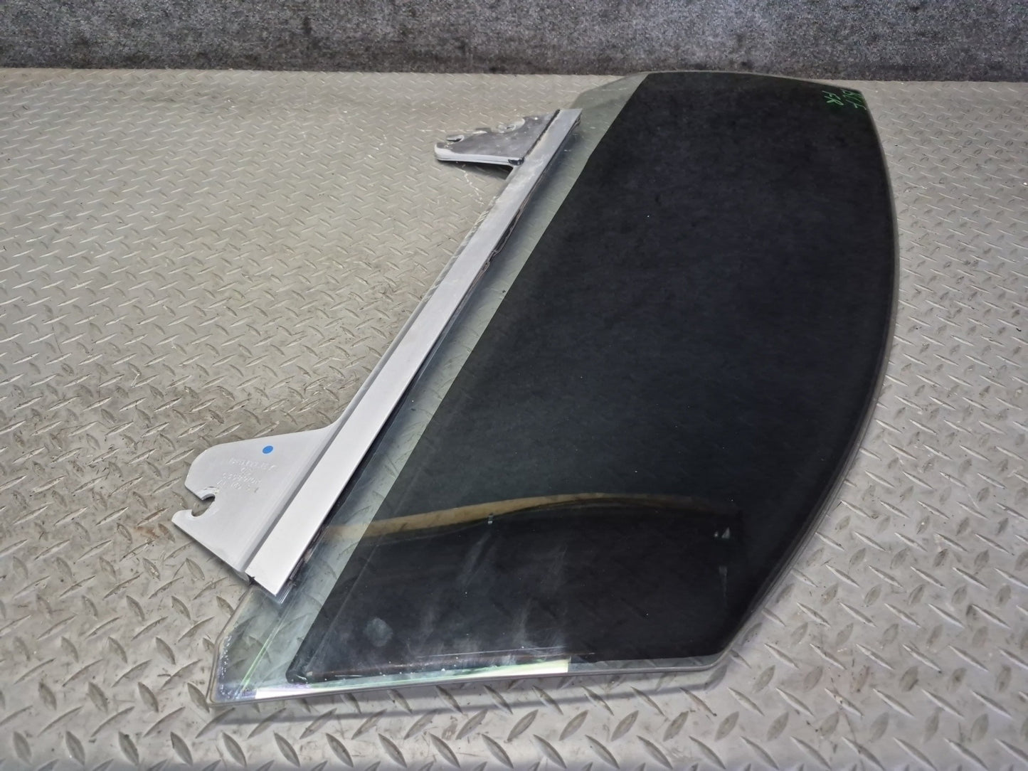 03-10 Bentley Continental GT Coupe Right Door Glass Window