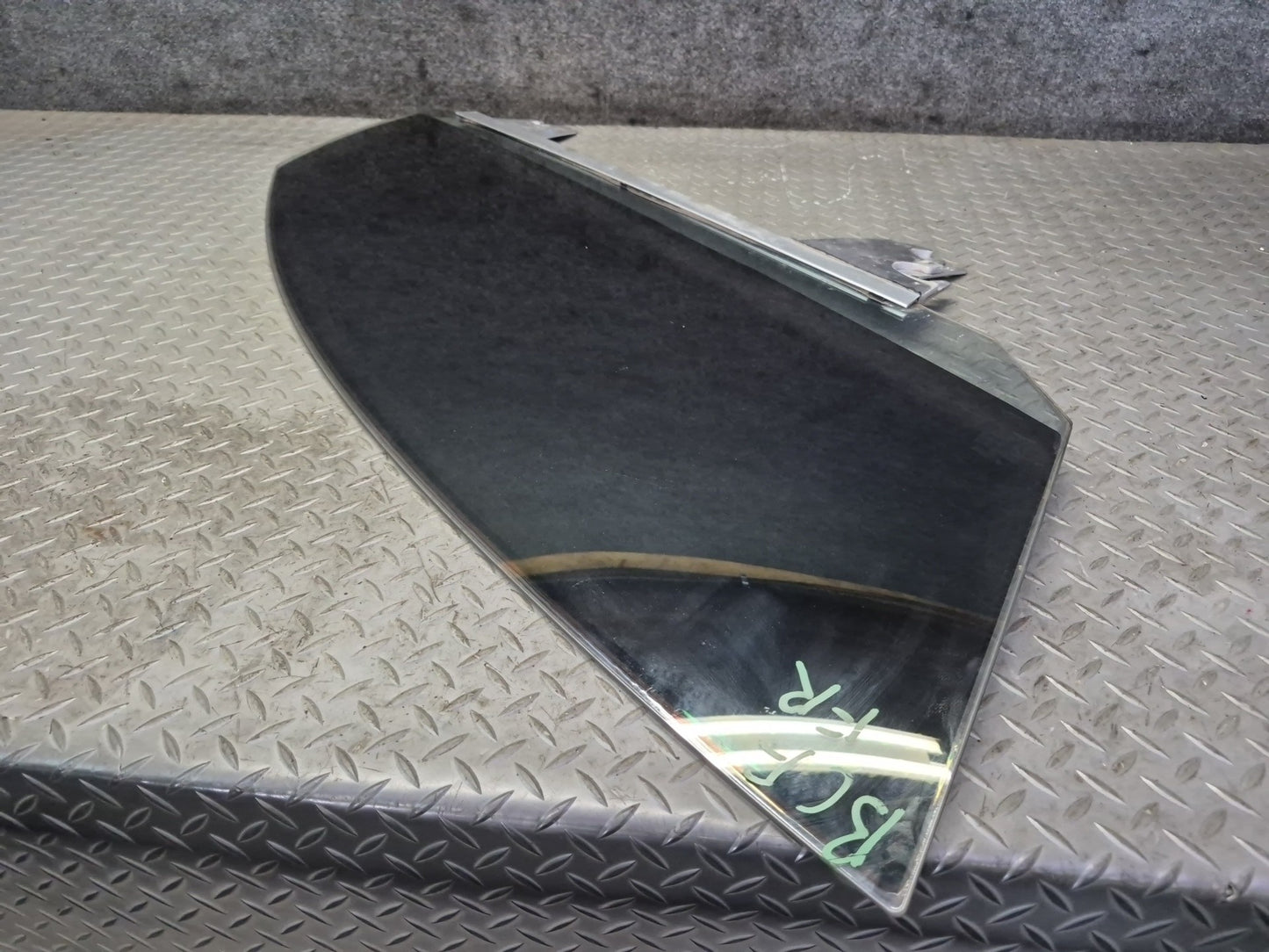 03-10 Bentley Continental GT Coupe Right Door Glass Window
