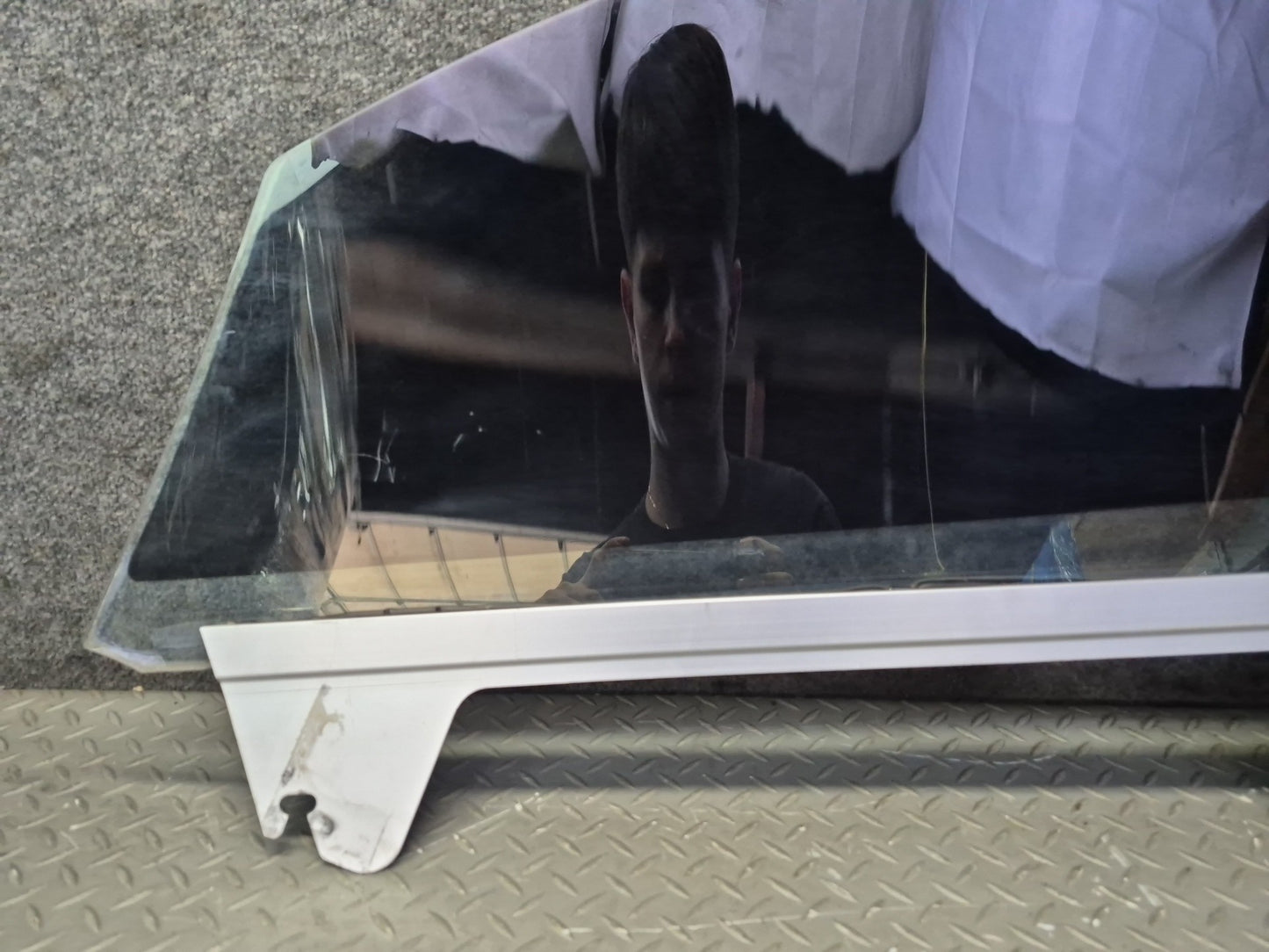 03-10 Bentley Continental GT Coupe Right Door Glass Window