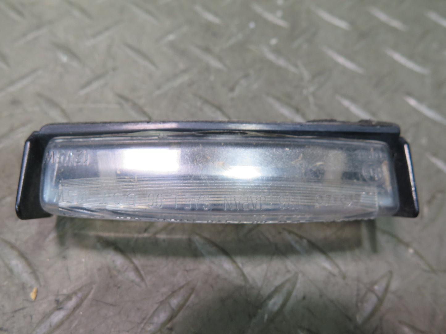 01-06 Lexus UCF30L LS430 Set of 2 Rear Trunk License Plate Light Lamp OEM