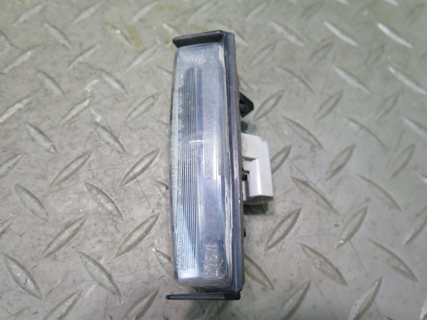 01-06 Lexus UCF30L LS430 Set of 2 Rear Trunk License Plate Light Lamp OEM